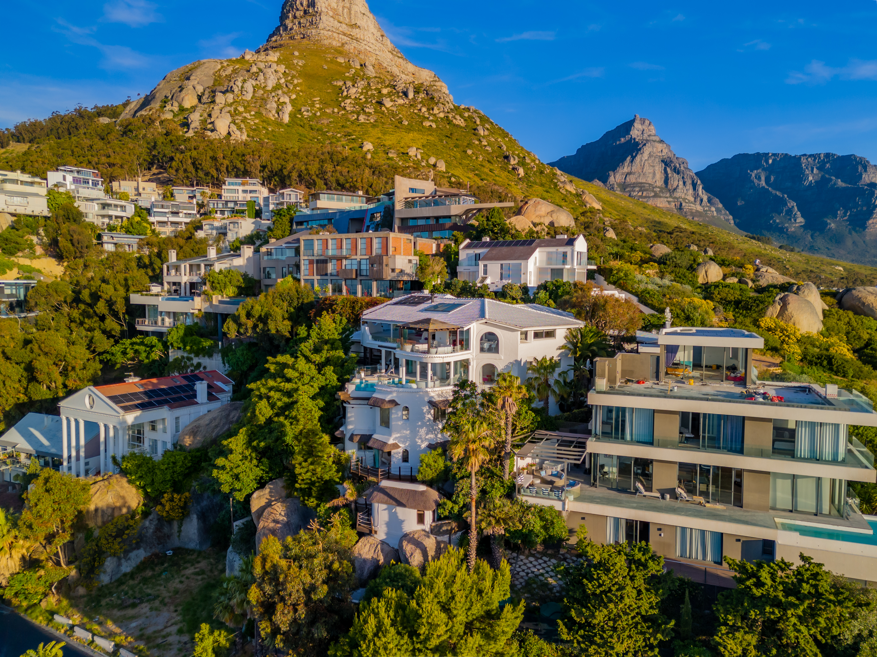 6 Bedroom Property for Sale in Bantry Bay Western Cape